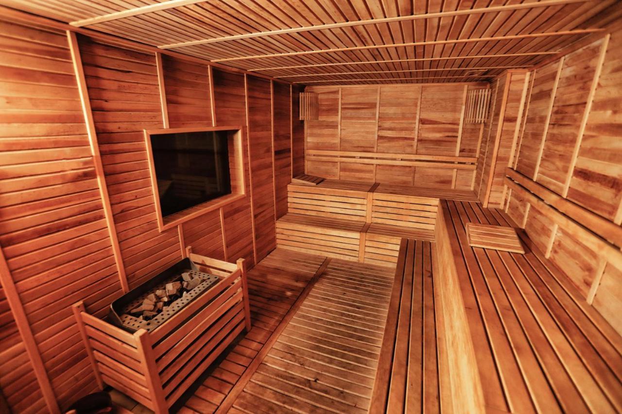 The Green Park Gaziantep Bagian luar foto A modern Finnish sauna