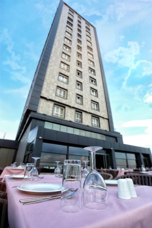 The Green Park Gaziantep Bagian luar foto The hotel's exterior